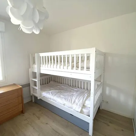 Au Calme Avec Wifi, Balcon, Parking Au Centre De Perros-guirec, A 500m Des Commerces - Fr-1-368-420
