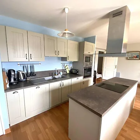 Διαμέρισμα Au Calme Avec Wifi, Balcon, Parking Au Centre De Perros-guirec, A 500m Des Commerces - Fr-1-368-420 Perros-Guirec